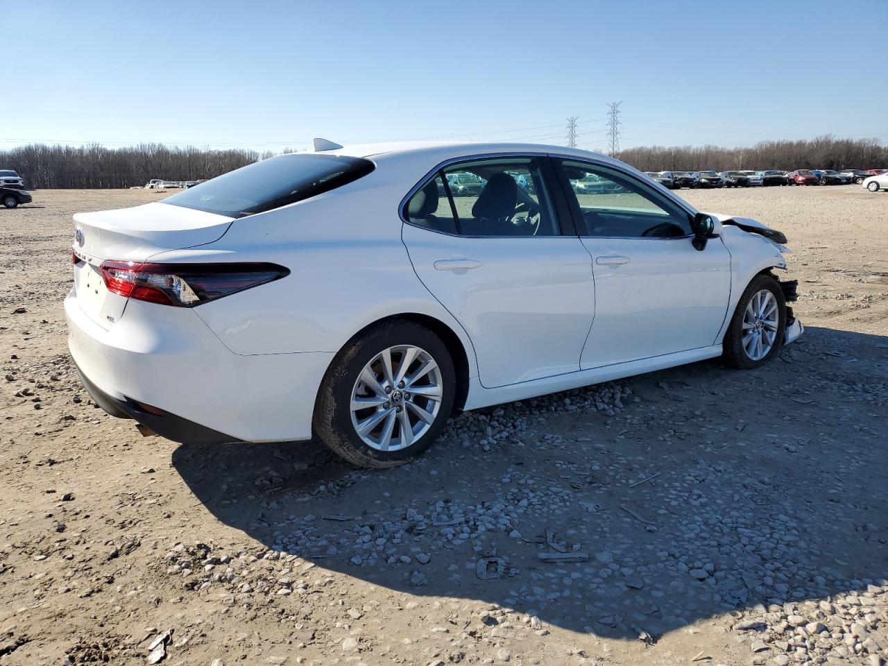 2023 TOYOTA CAMRY LE - Image 3