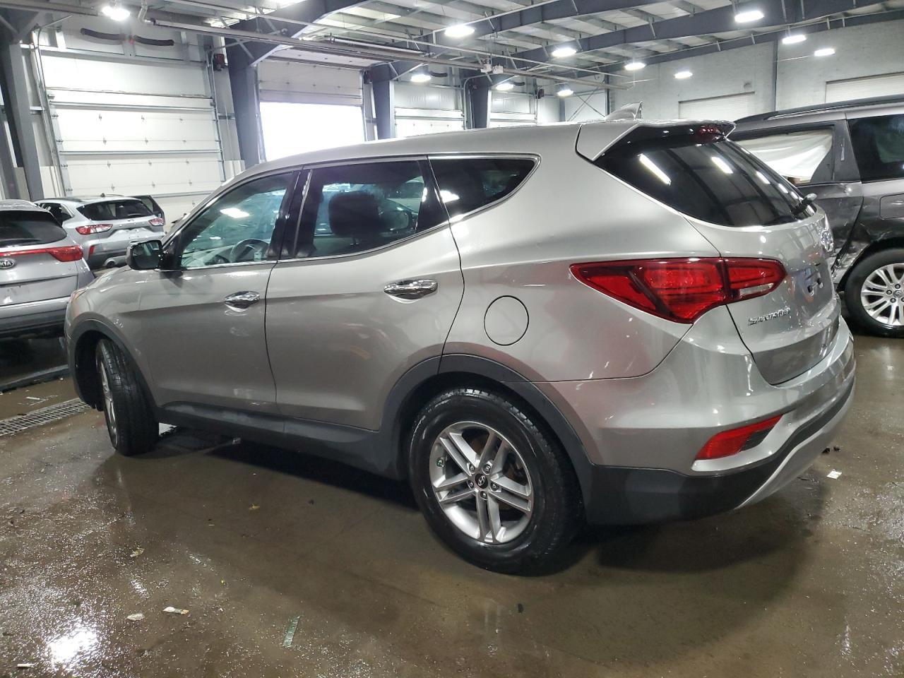 2017 HYUNDAI SANTA FE S - Фото 2