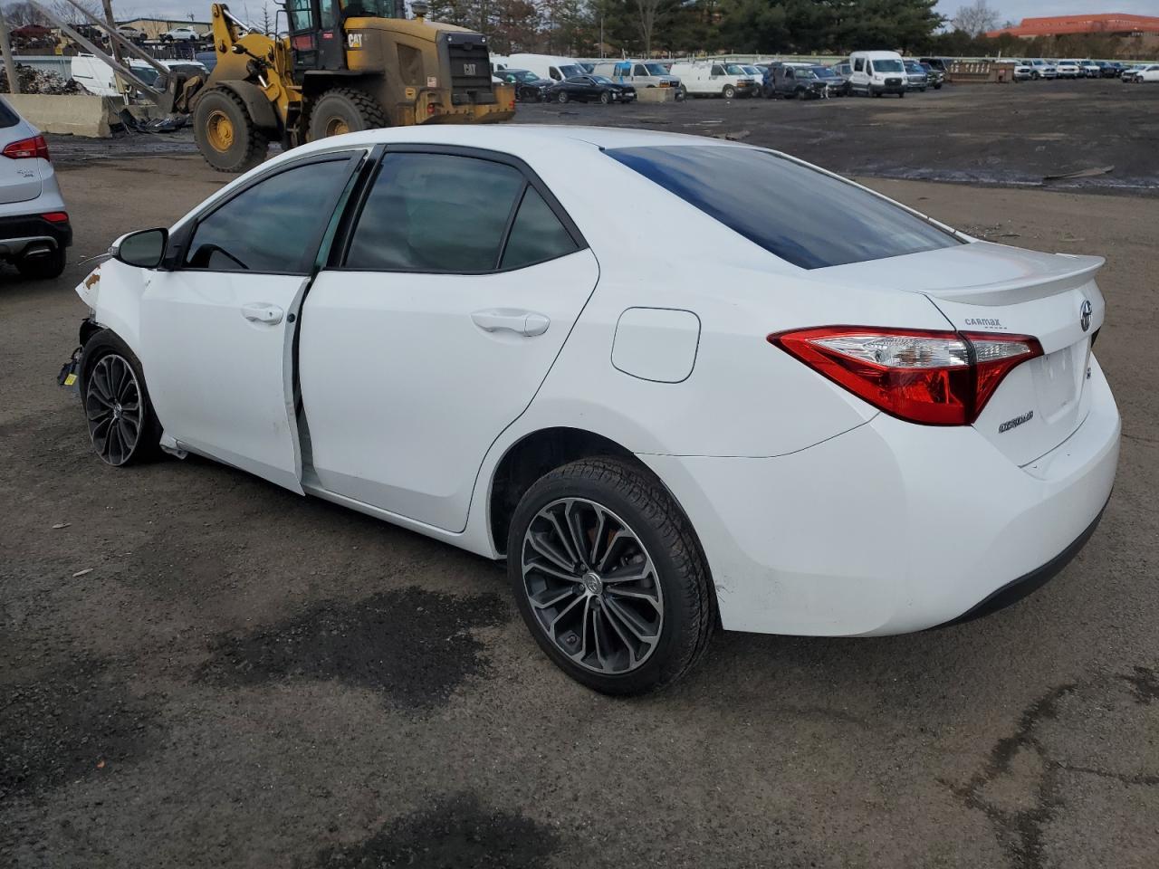2016 TOYOTA COROLLA L - Image 2