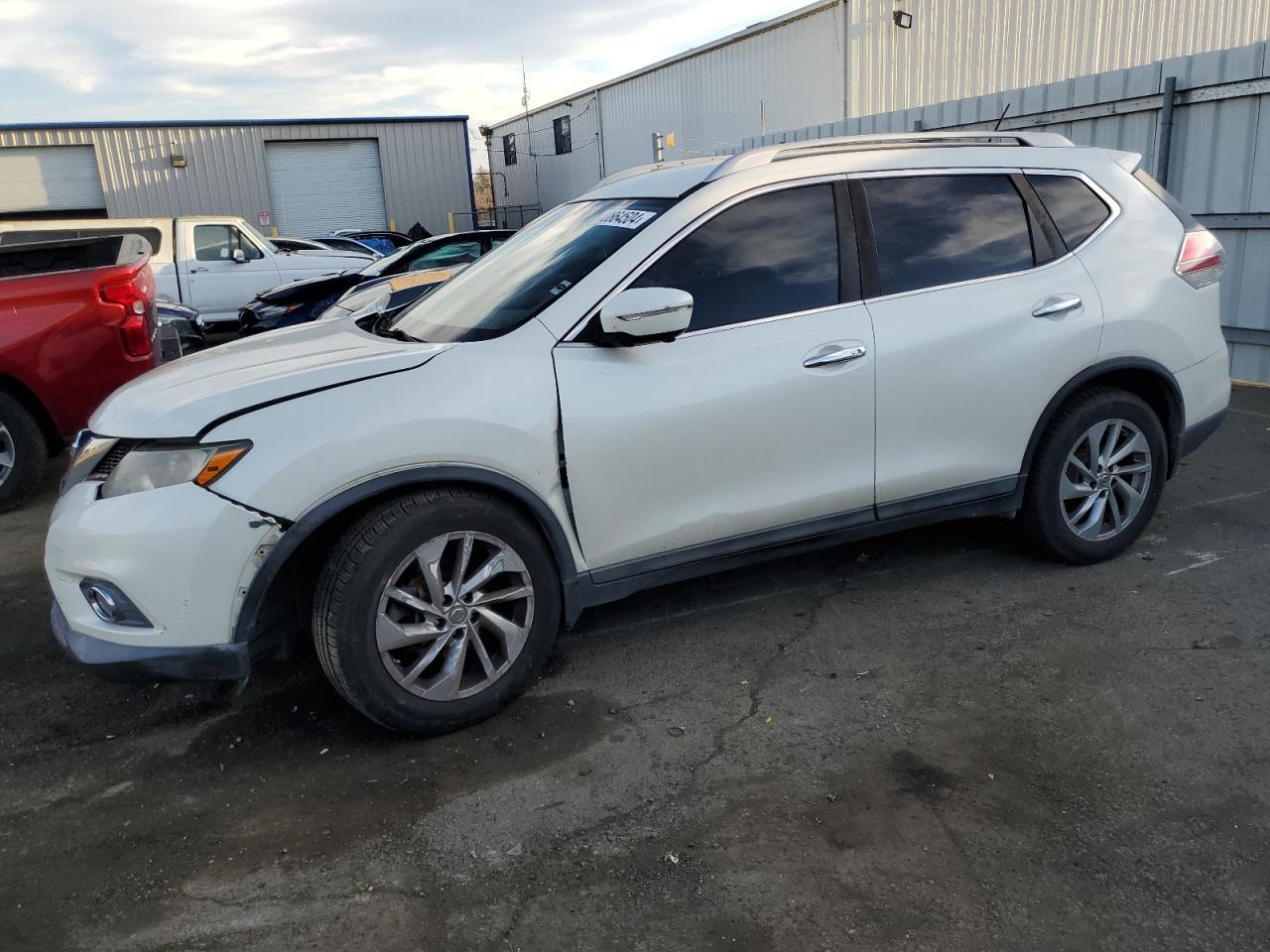 2015 NISSAN ROGUE S