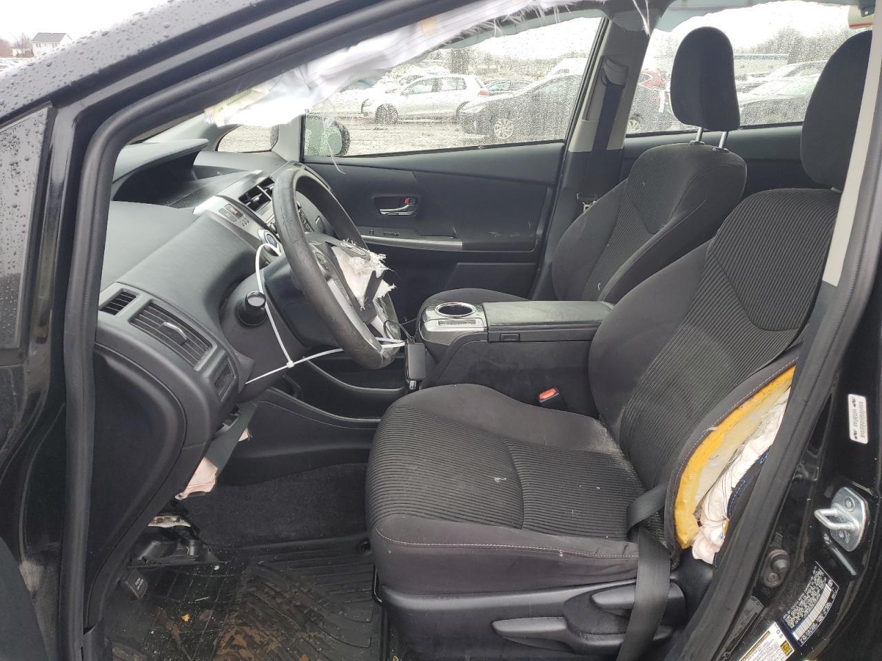 2016 TOYOTA PRIUS V - Фото 7