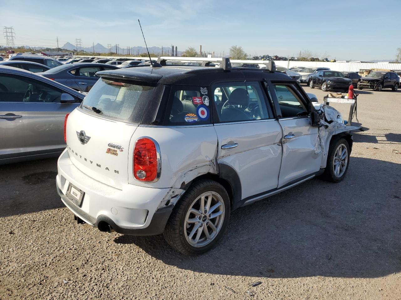2015 MINI COOPER S C - Фото 3