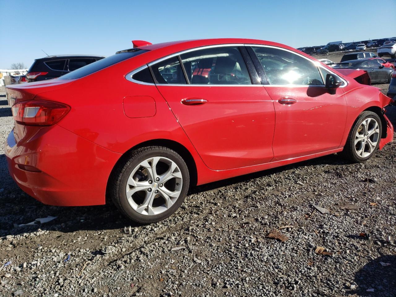 2017 CHEVROLET CRUZE PREM - Image 3