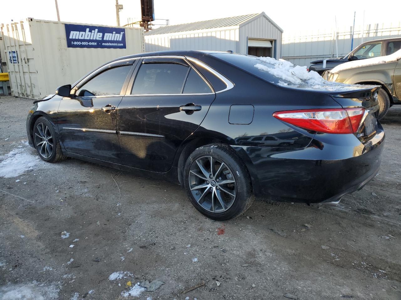 2016 TOYOTA CAMRY XSE - Фото 2