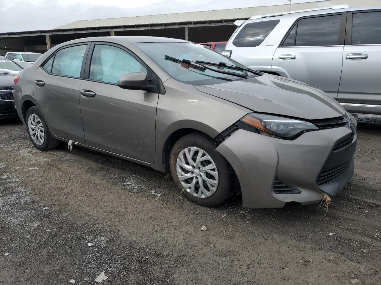 2018 TOYOTA COROLLA L - Image 4