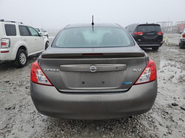 2014 Nissan Versa S - Фото 6