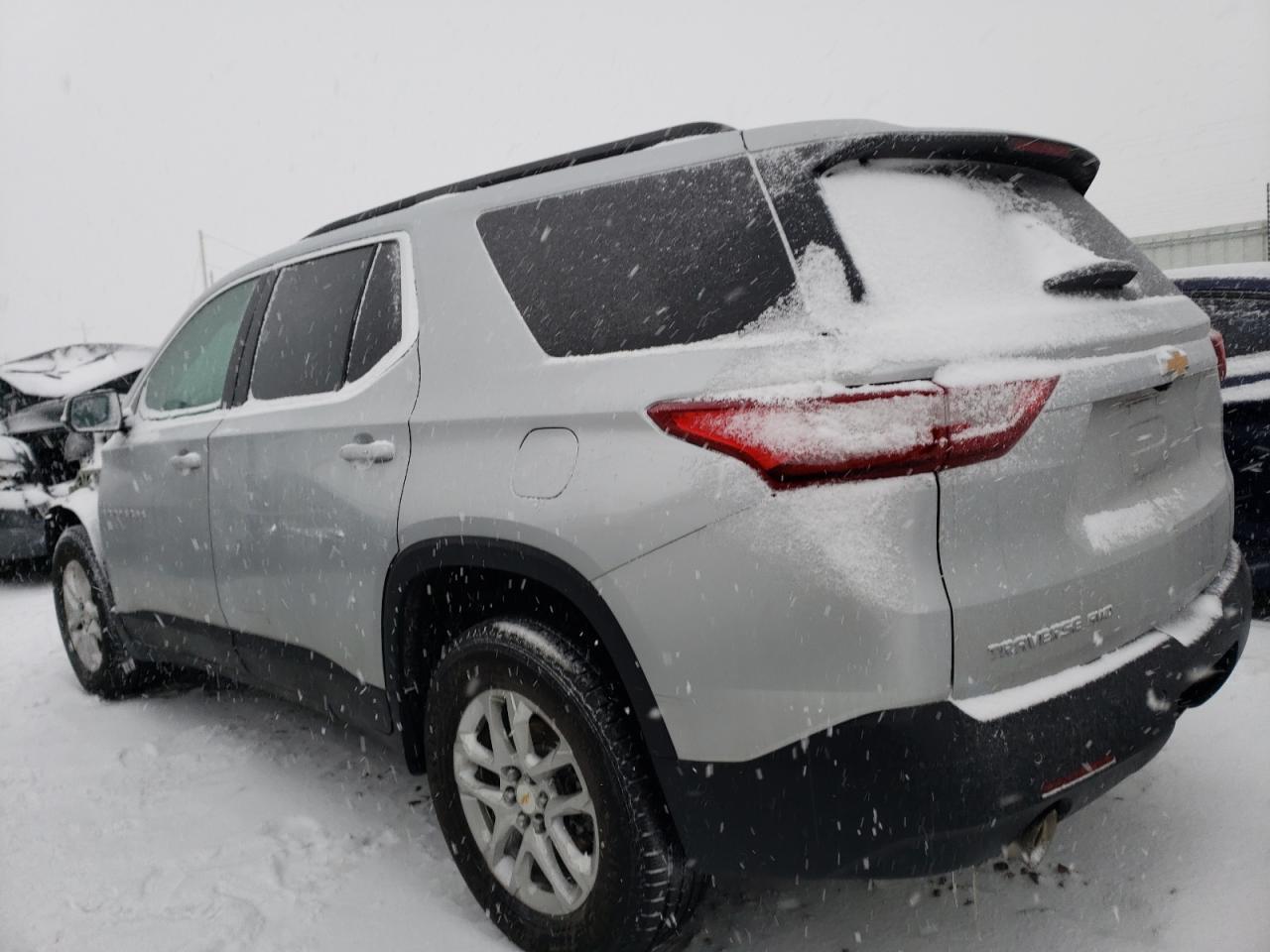 2020 CHEVROLET TRAVERSE L - Фото 2