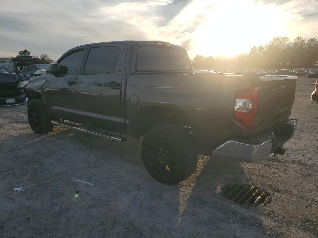 2018 TOYOTA TUNDRA CRE - Image 2