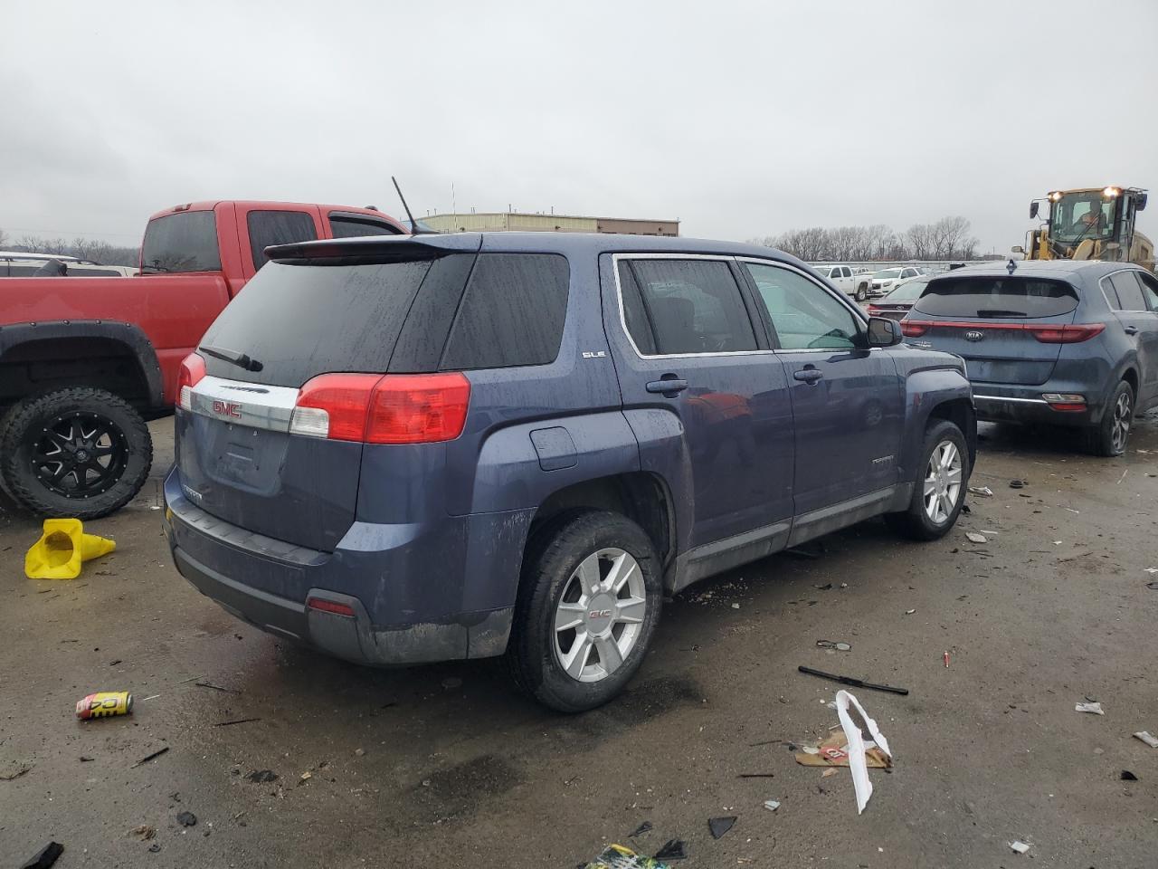 2013 GMC TERRAIN SL - Фото 3
