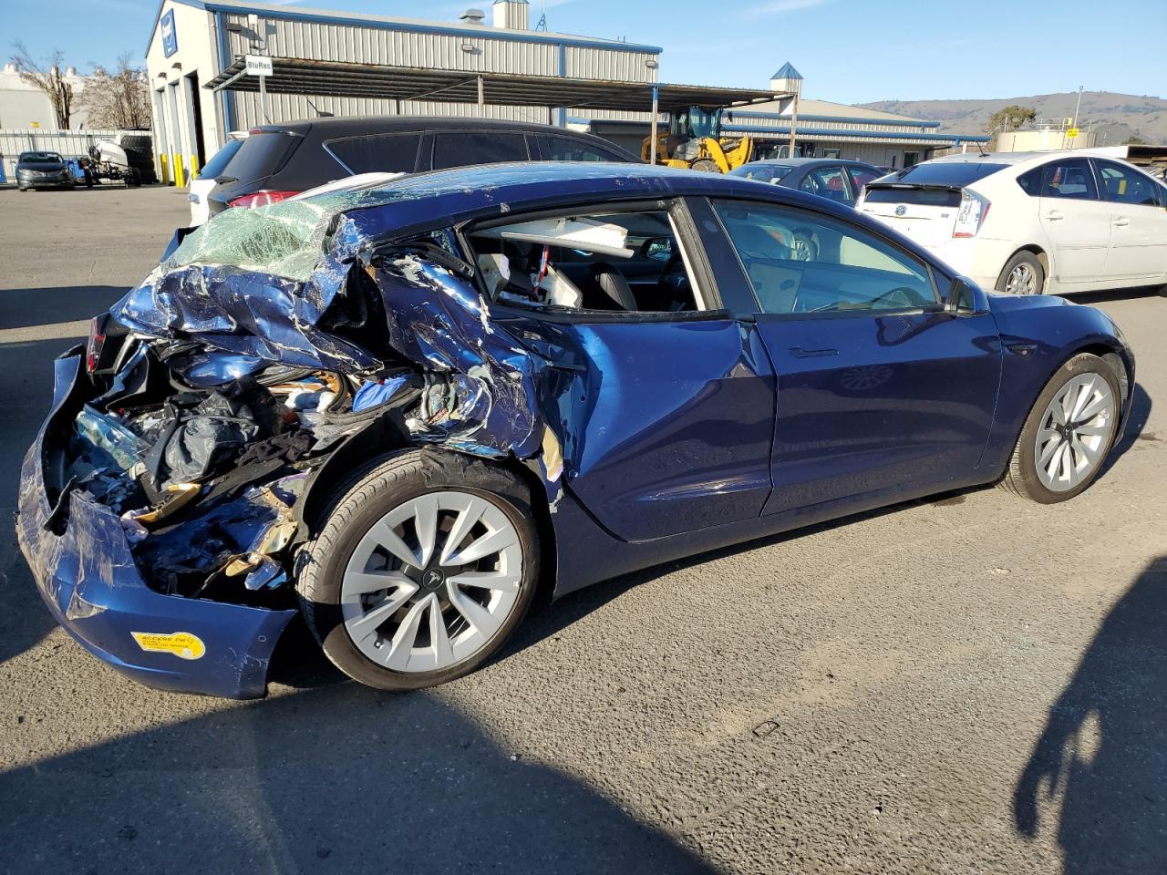 2022 TESLA MODEL 3 - Image 3