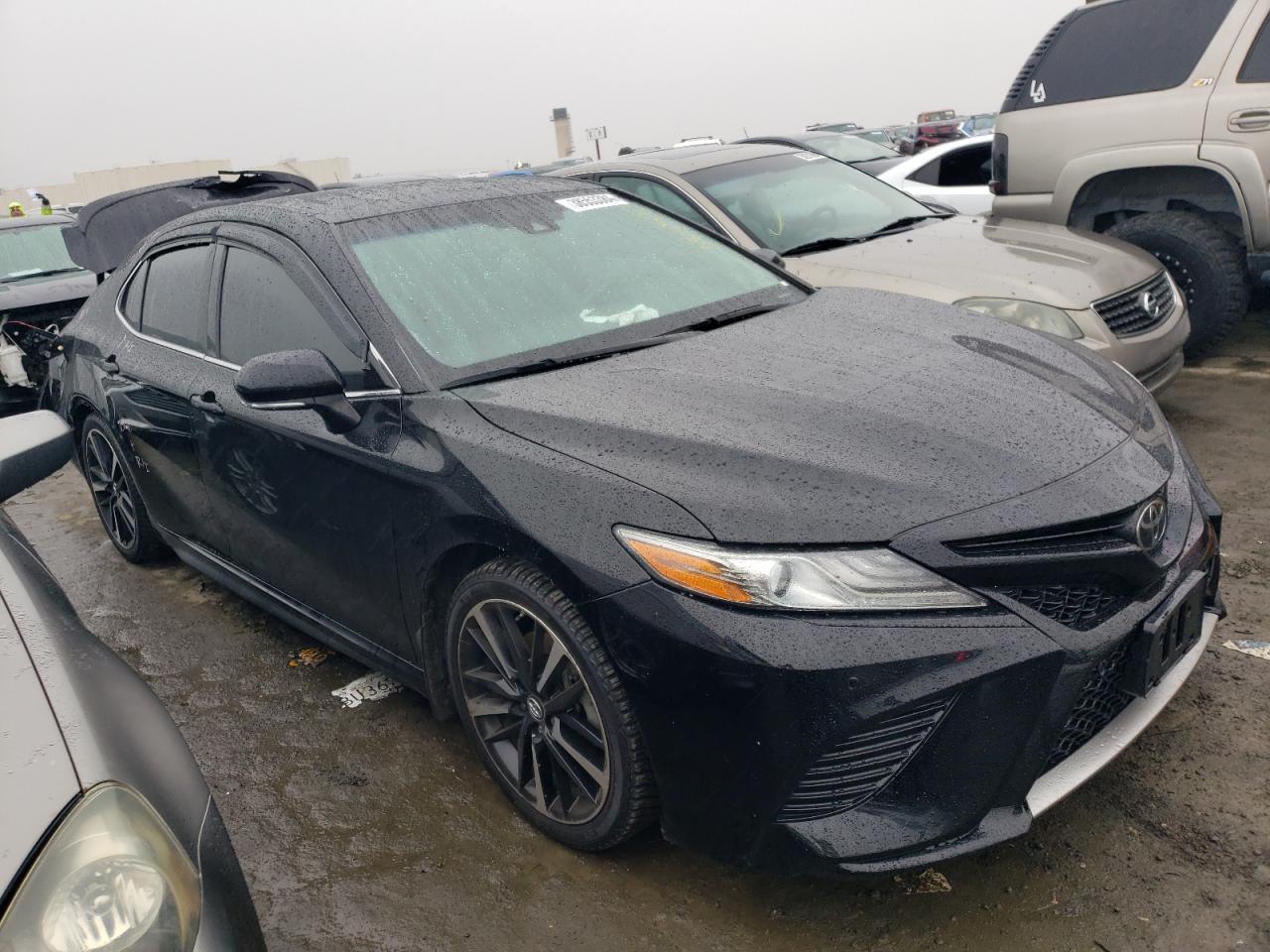 2018 TOYOTA CAMRY XSE - Image 4
