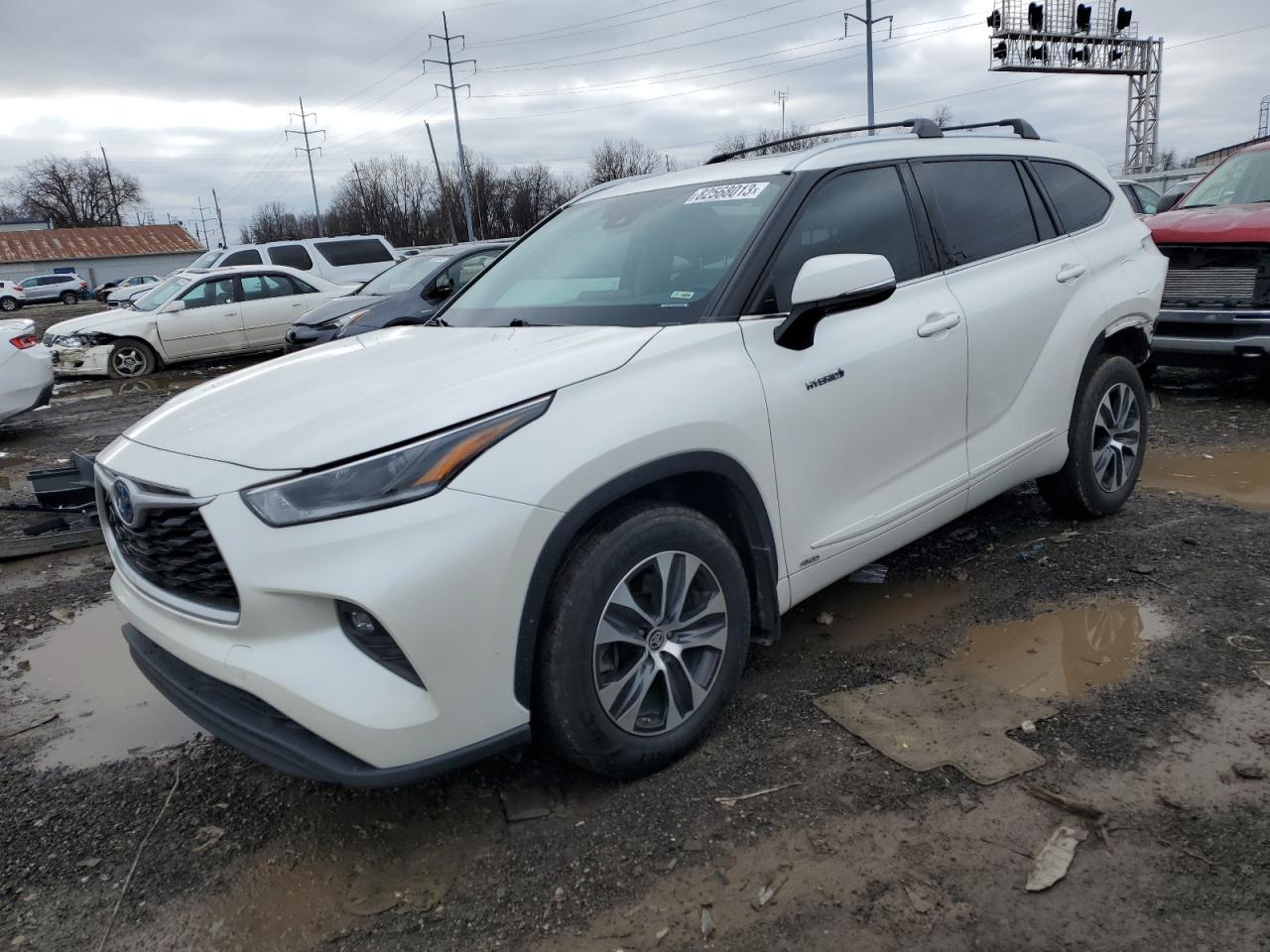 2021 TOYOTA HIGHLANDER car image