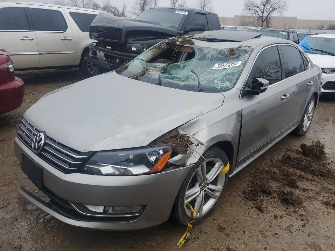 2013 VOLKSWAGEN PASSAT SEL