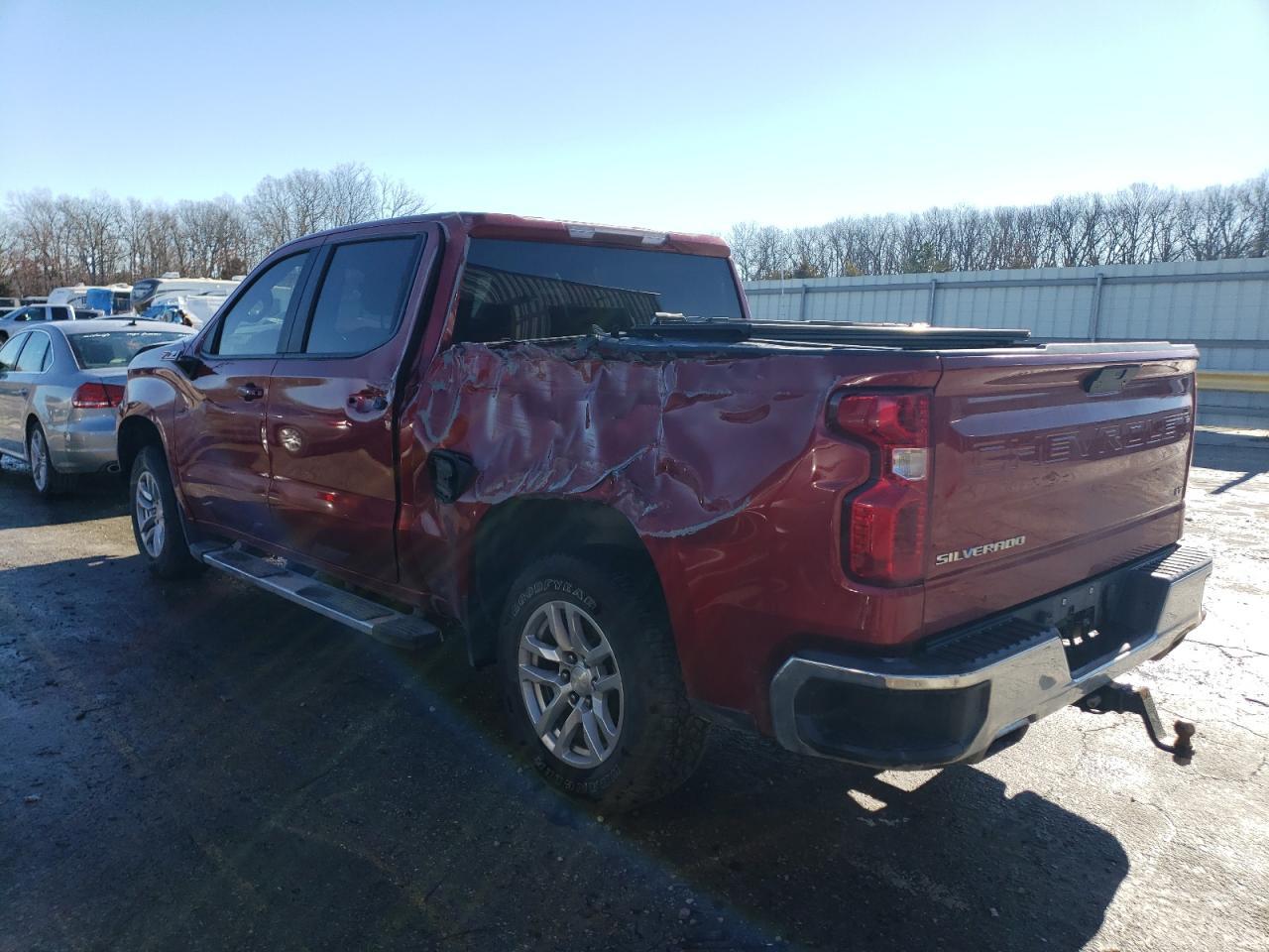 2019 CHEVROLET SILVERADO - Фото 2