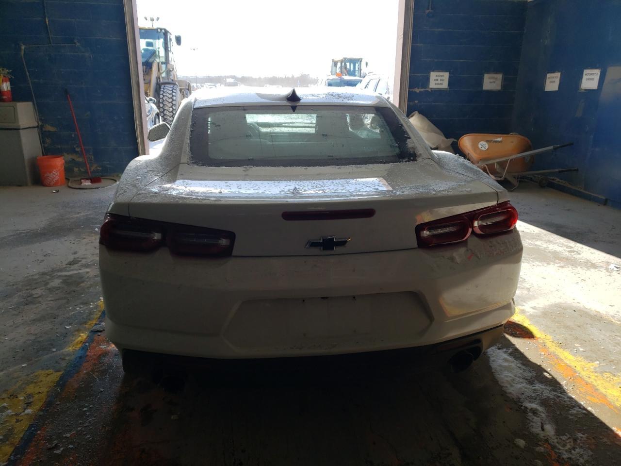 2020 CHEVROLET CAMARO LS - Image 6