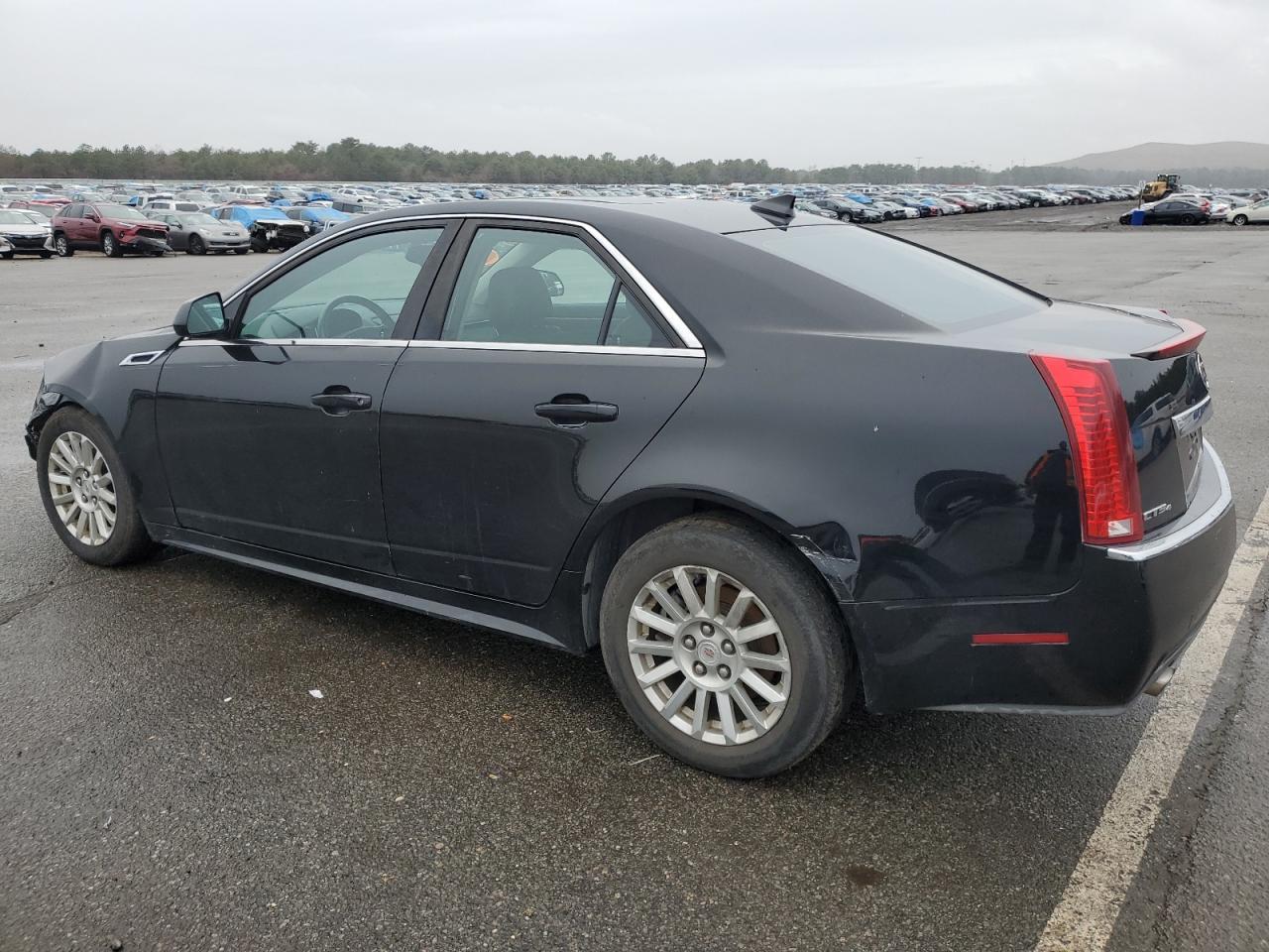 2011 CADILLAC CTS - Image 2