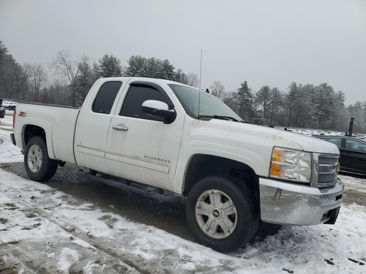 2013 CHEVROLET SILVERADO - Image 4