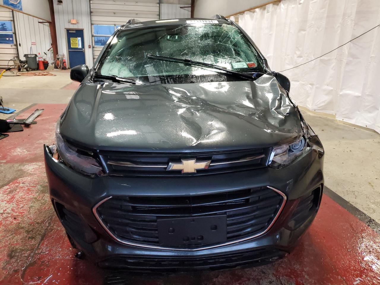 2018 CHEVROLET TRAX 1LT - Фото 5