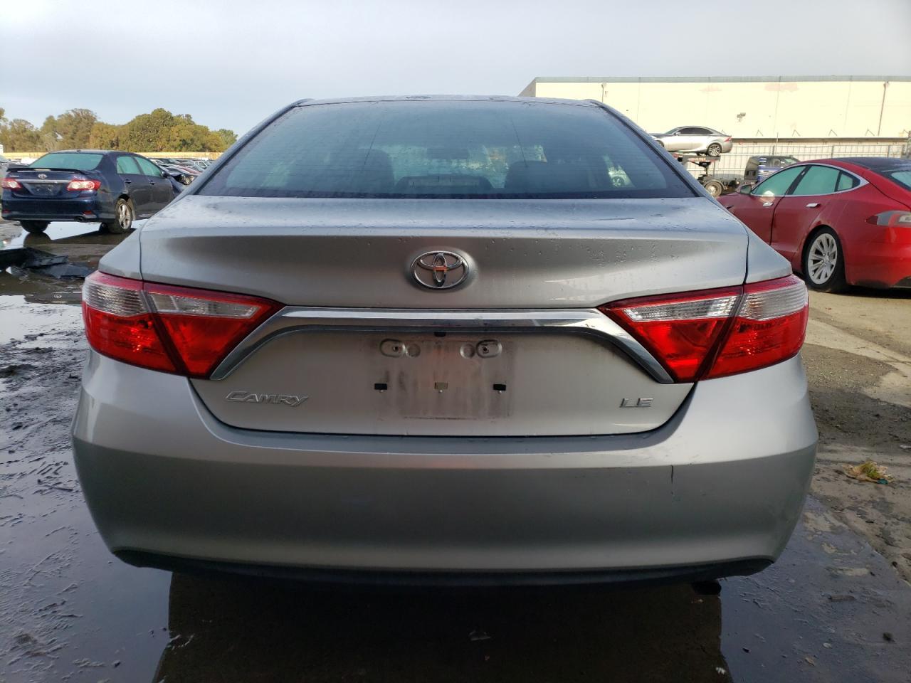 2016 TOYOTA CAMRY LE - Image 6