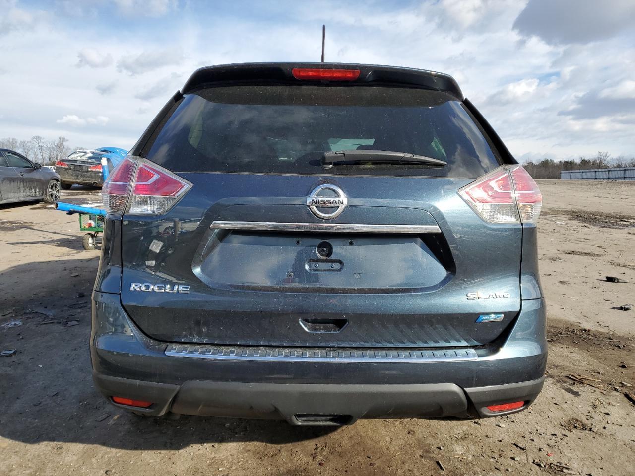2014 NISSAN ROGUE S - Фото 6