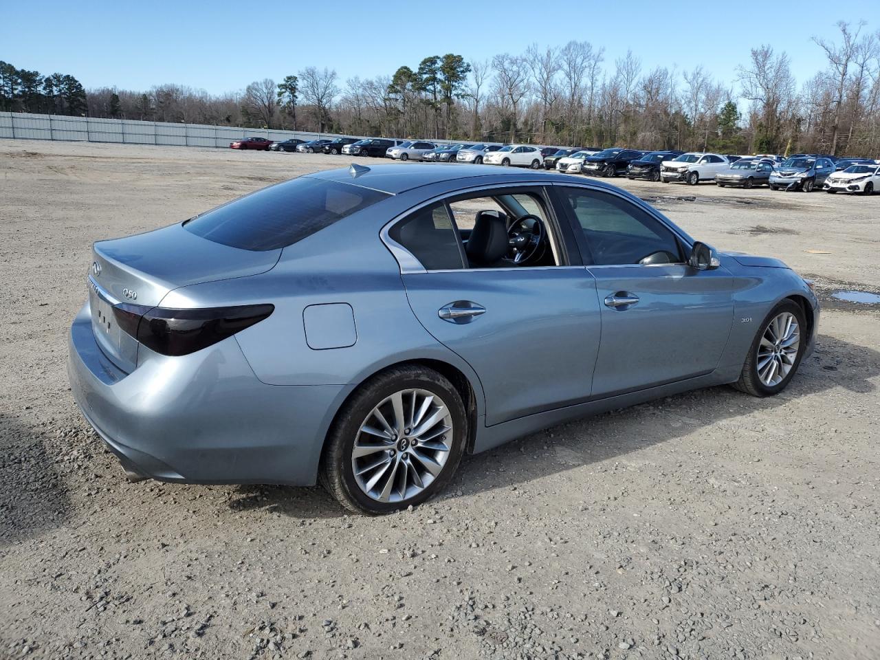 2018 INFINITI Q50 LUXE - Image 3
