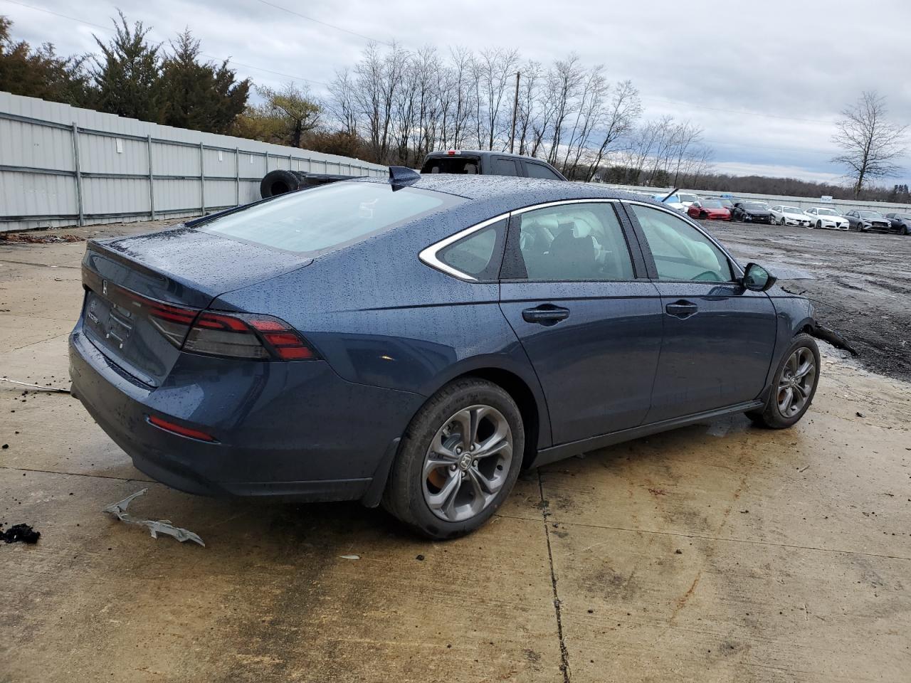 2024 HONDA ACCORD EX - Image 3