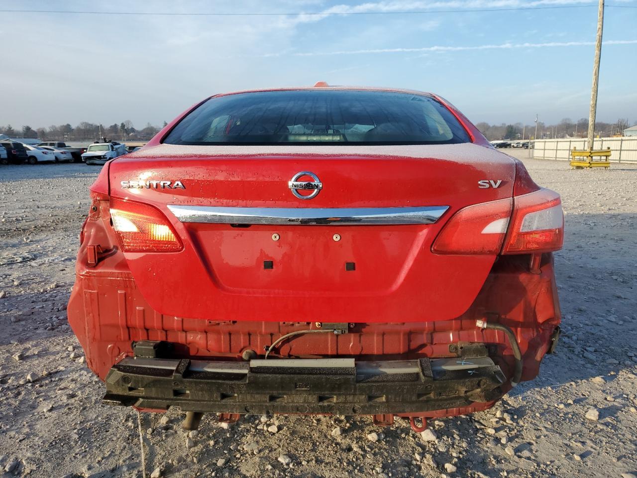 2017 NISSAN SENTRA S - Фото 6