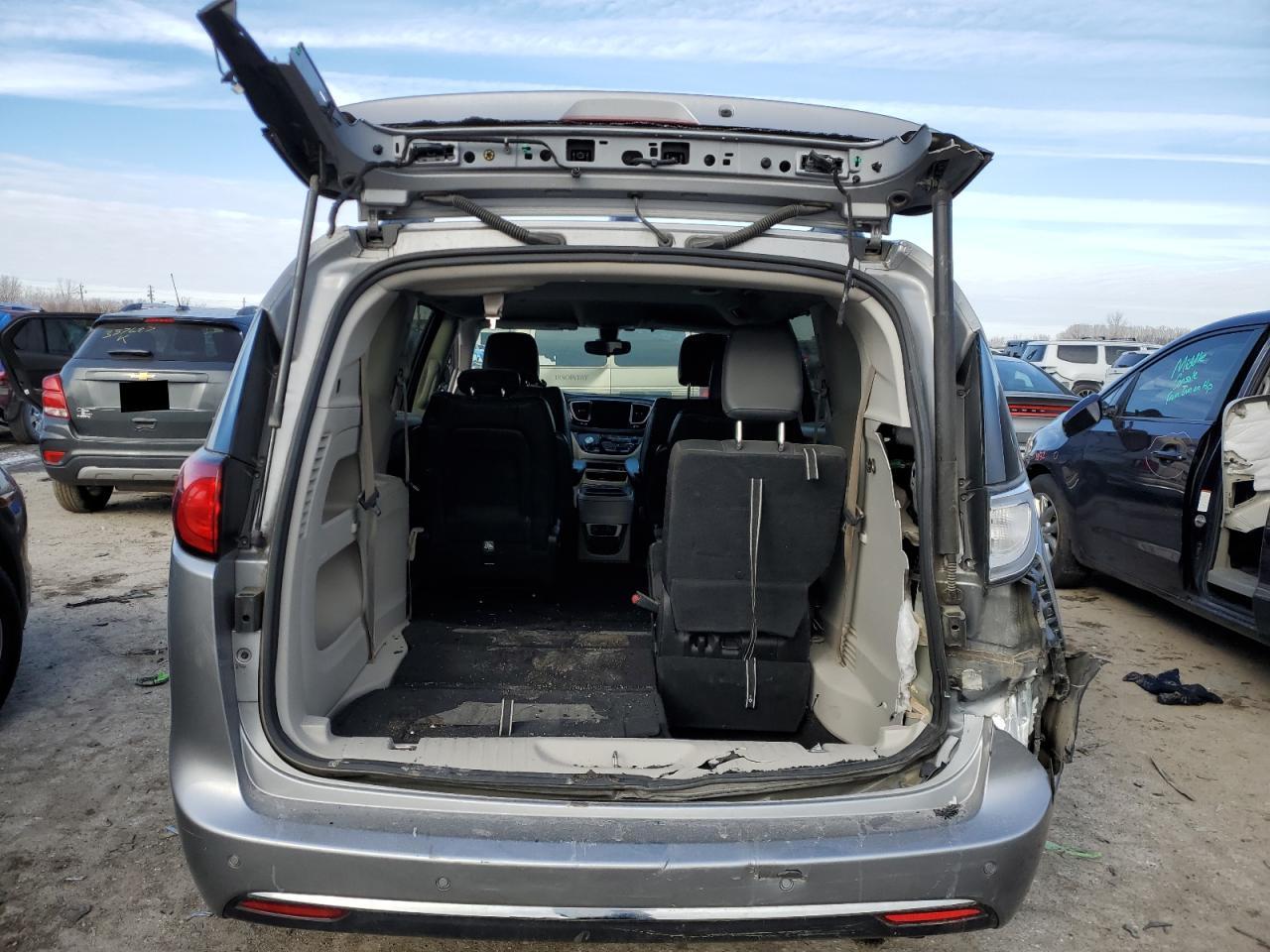 2017 CHRYSLER PACIFICA T - Фото 6