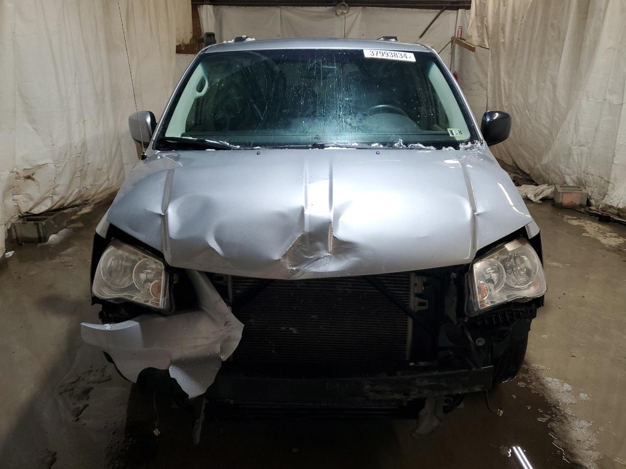 2014 CHRYSLER TOWN & COU - Фото 5