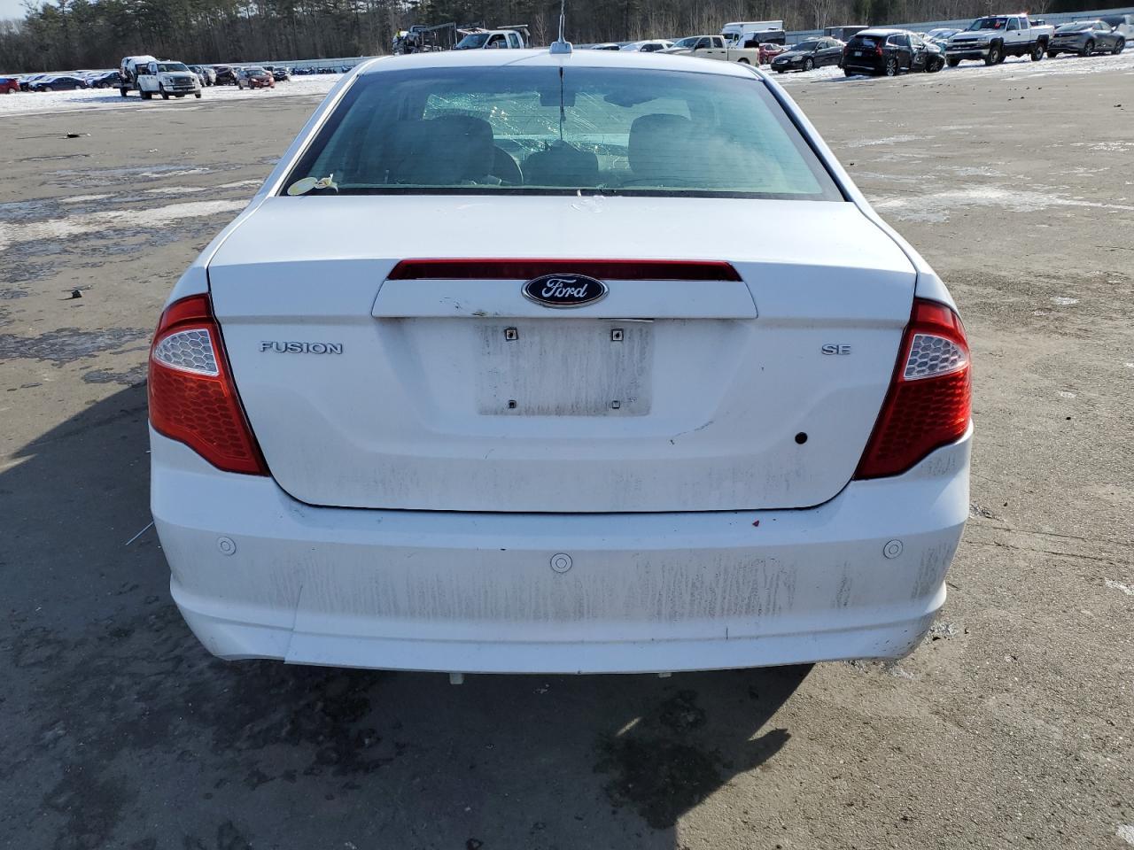 2012 FORD FUSION SE - Image 6