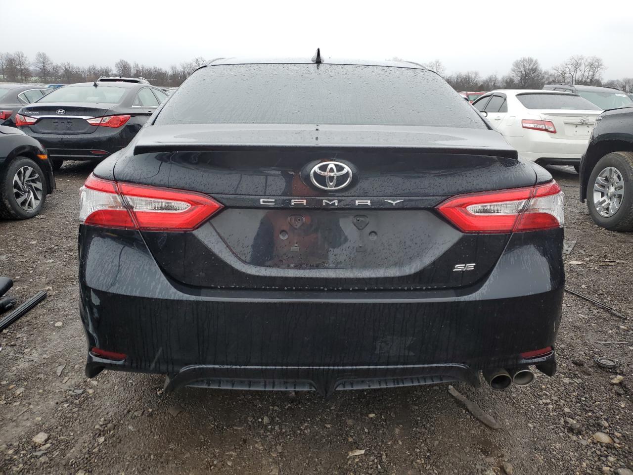 2020 TOYOTA CAMRY SE - Фото 6
