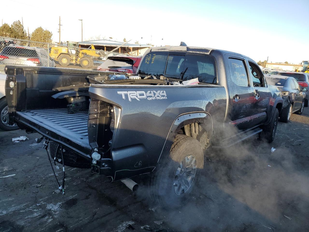 2023 TOYOTA TACOMA DOU - Фото 3