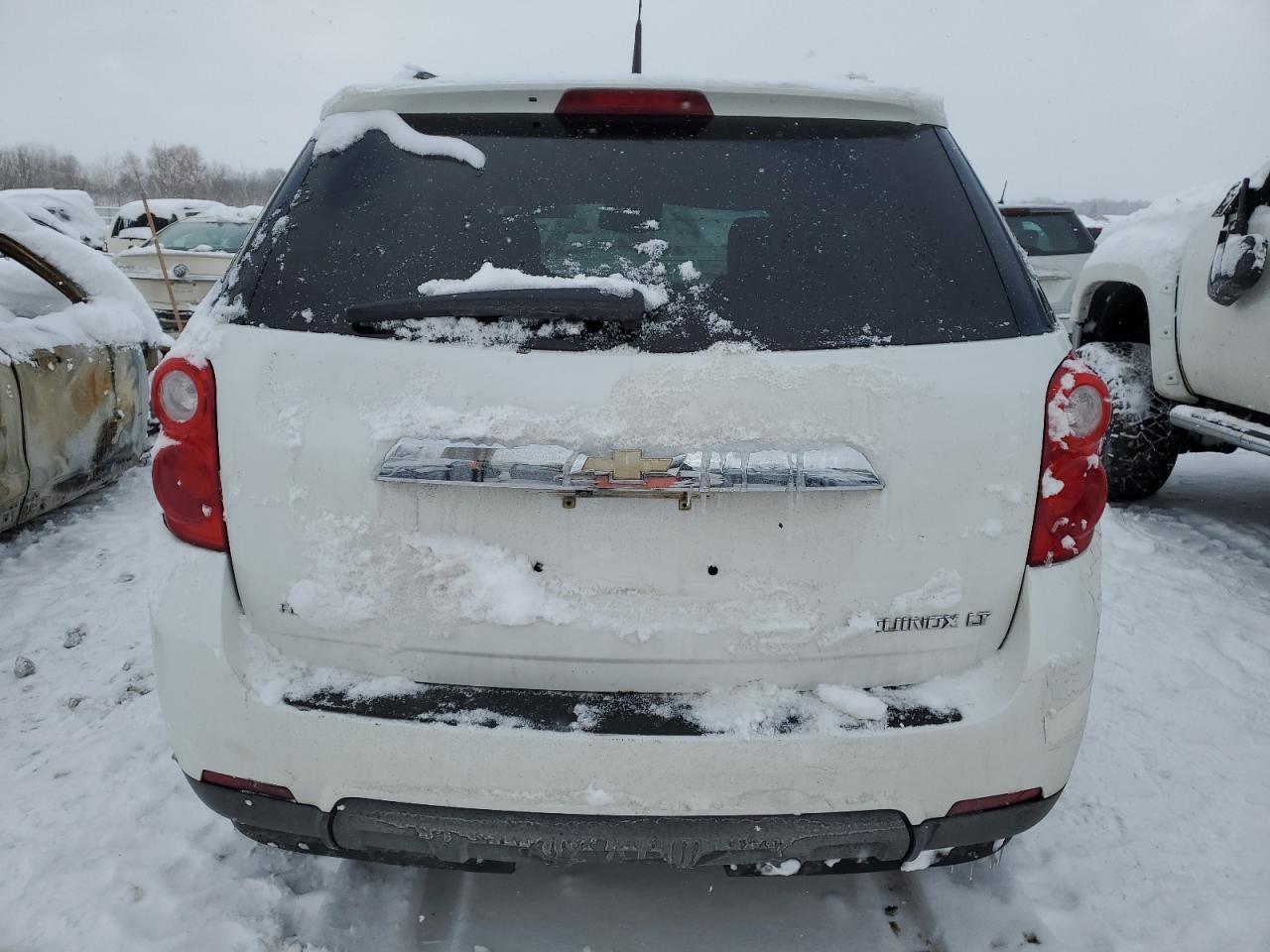 2011 CHEVROLET EQUINOX LT - Image 6