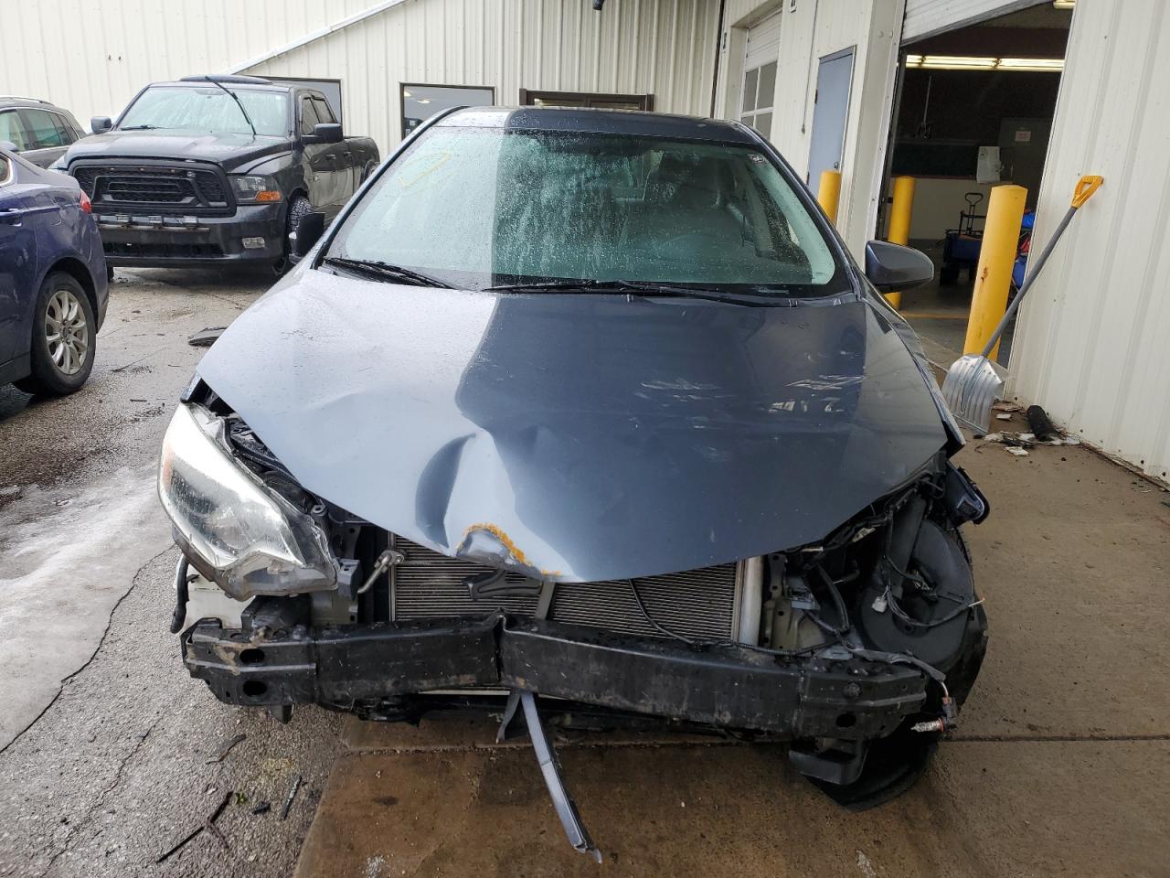 2015 TOYOTA COROLLA L - Image 5