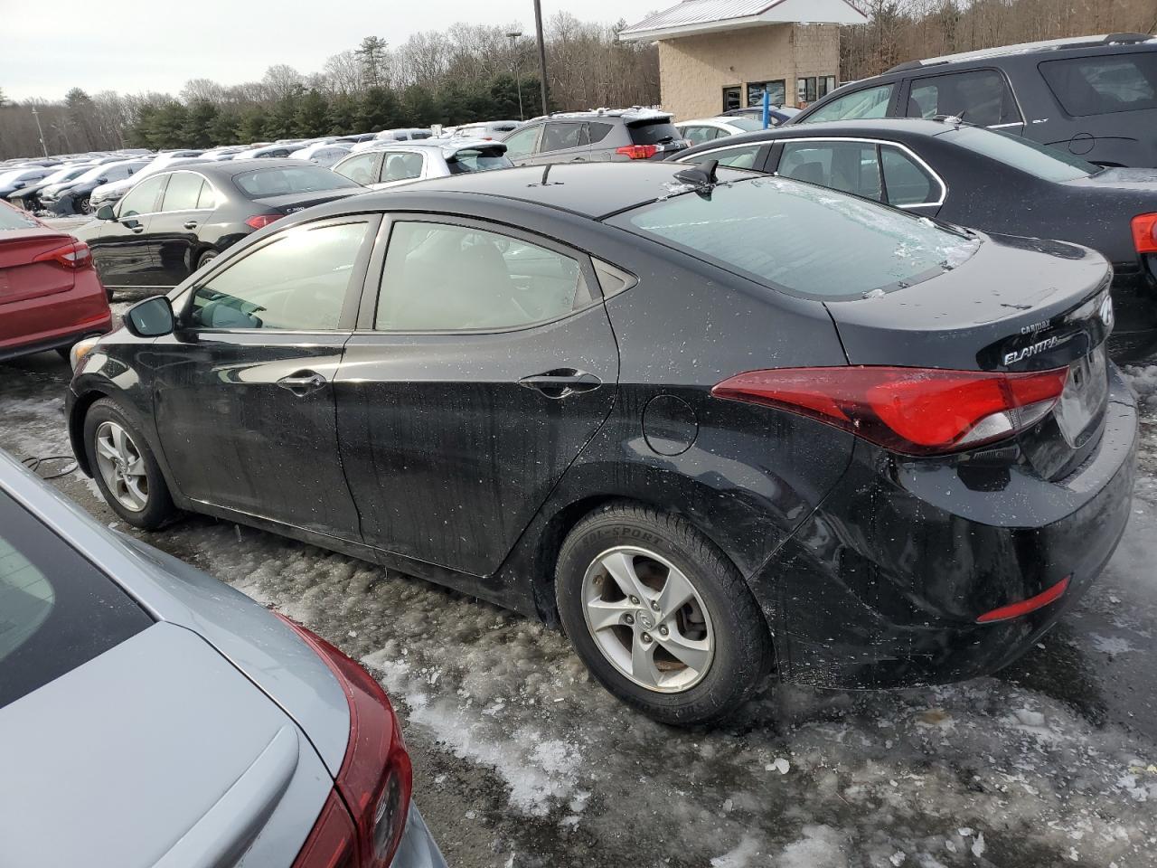 2015 HYUNDAI ELANTRA SE - Image 2