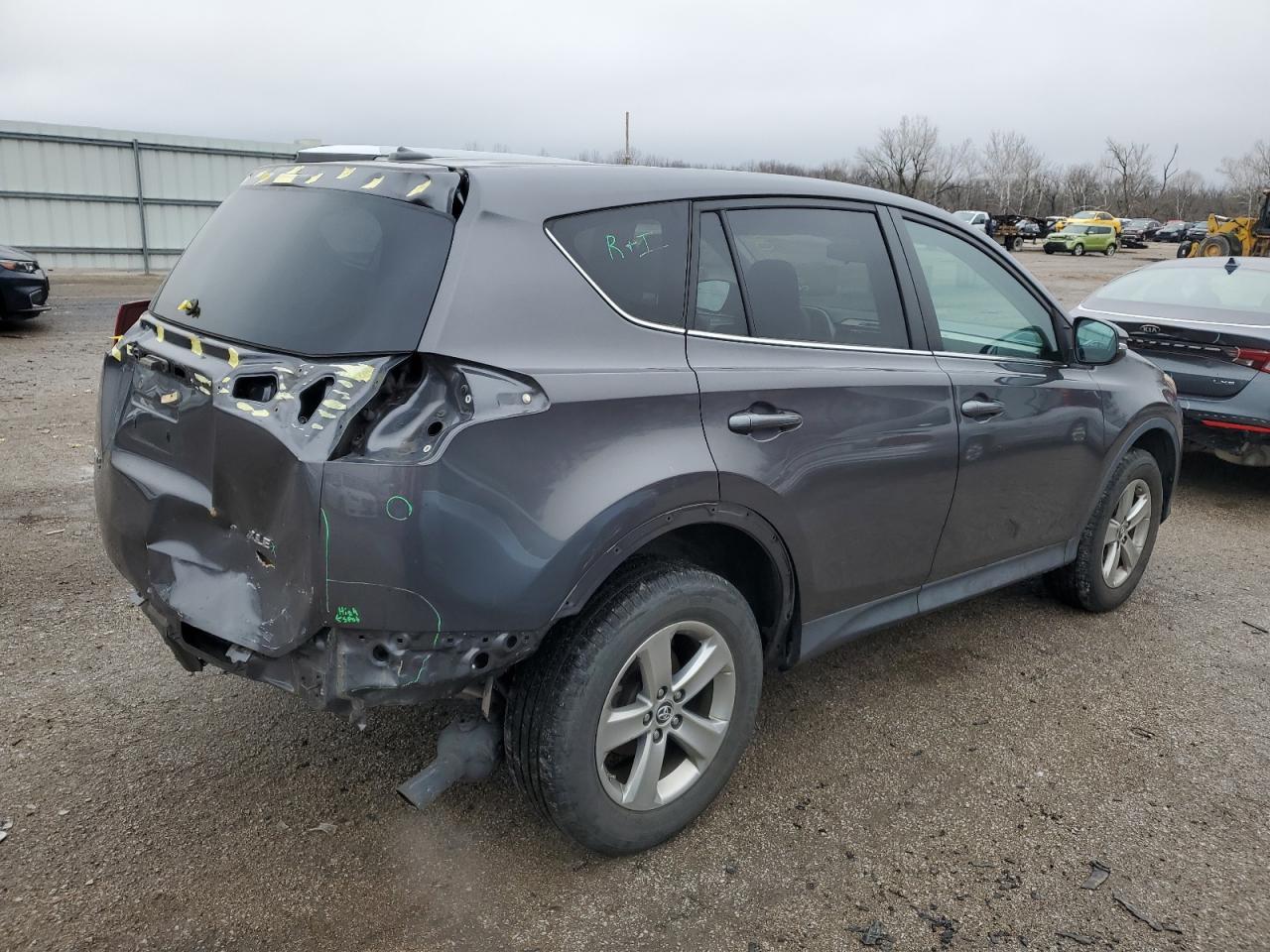 2015 TOYOTA RAV4 XLE - Image 3