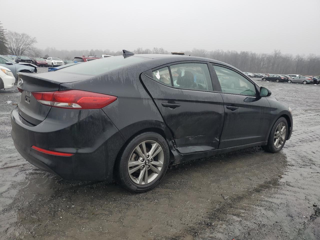 2018 HYUNDAI ELANTRA SE - Image 3