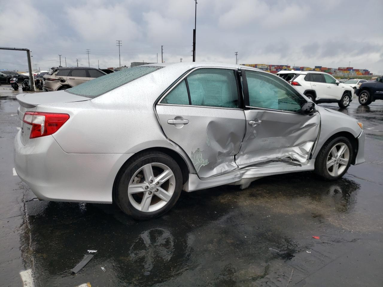 2014 TOYOTA CAMRY L - Image 3