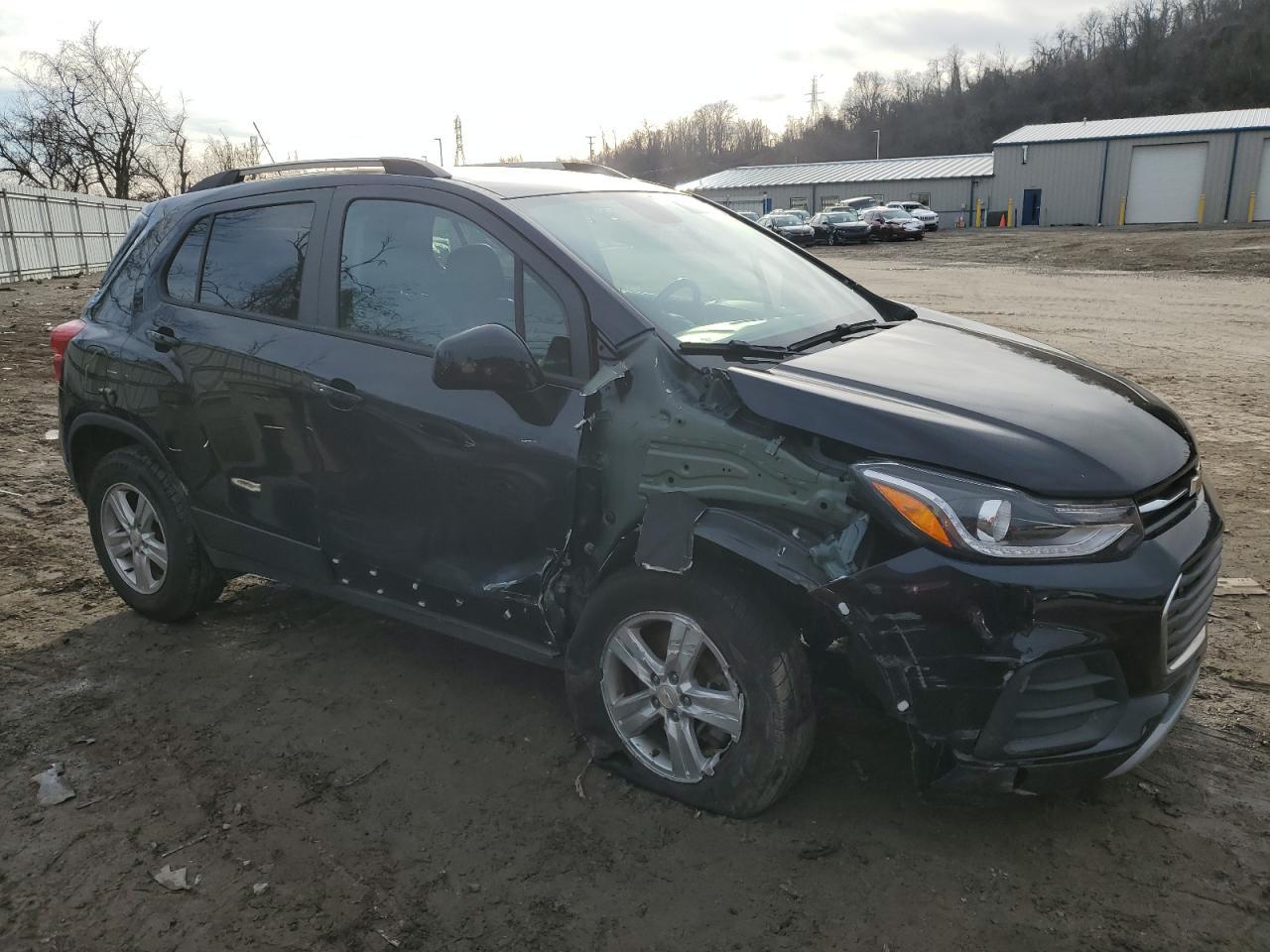 2021 CHEVROLET TRAX 1LT - Фото 4