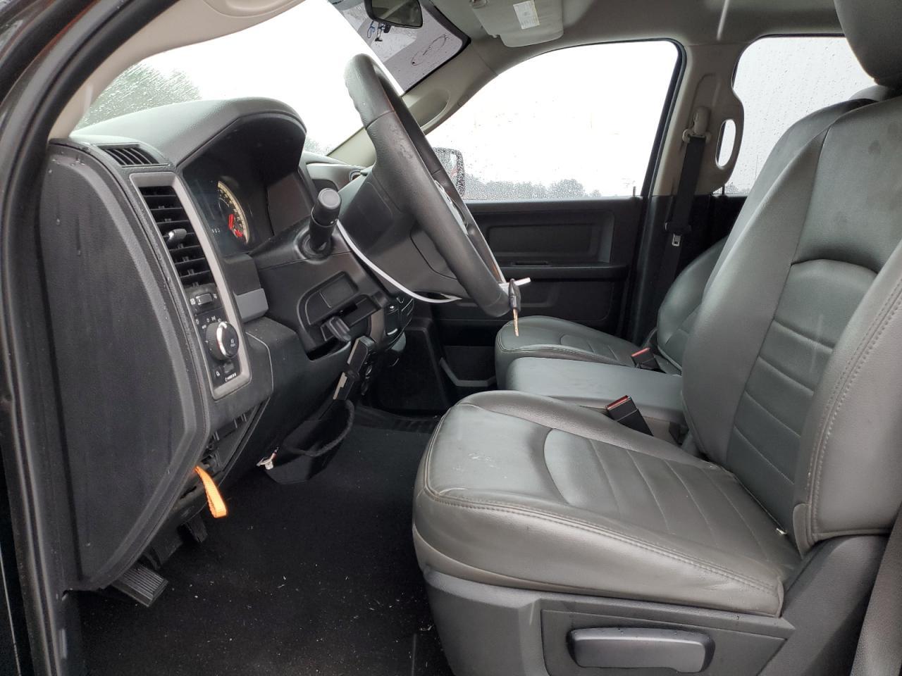 2018 RAM 1500 ST - Image 7