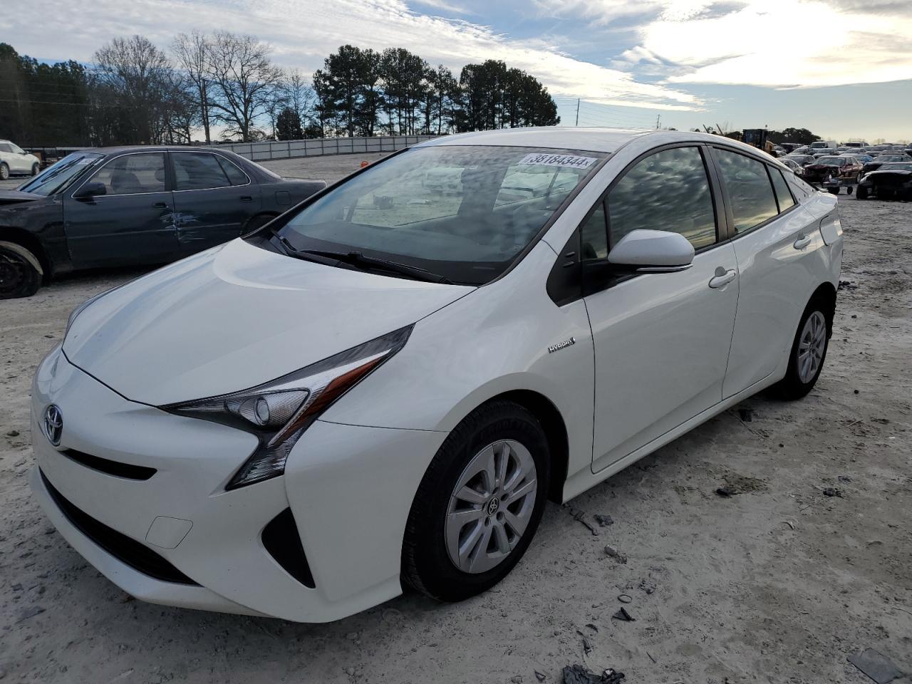 2016 TOYOTA PRIUS