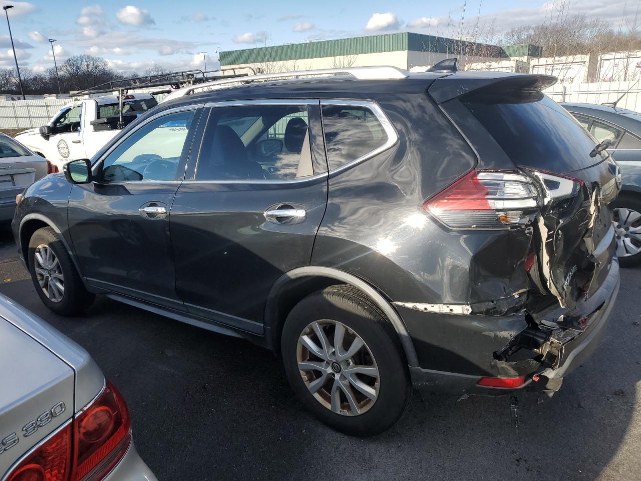 2017 NISSAN ROGUE S - Фото 2