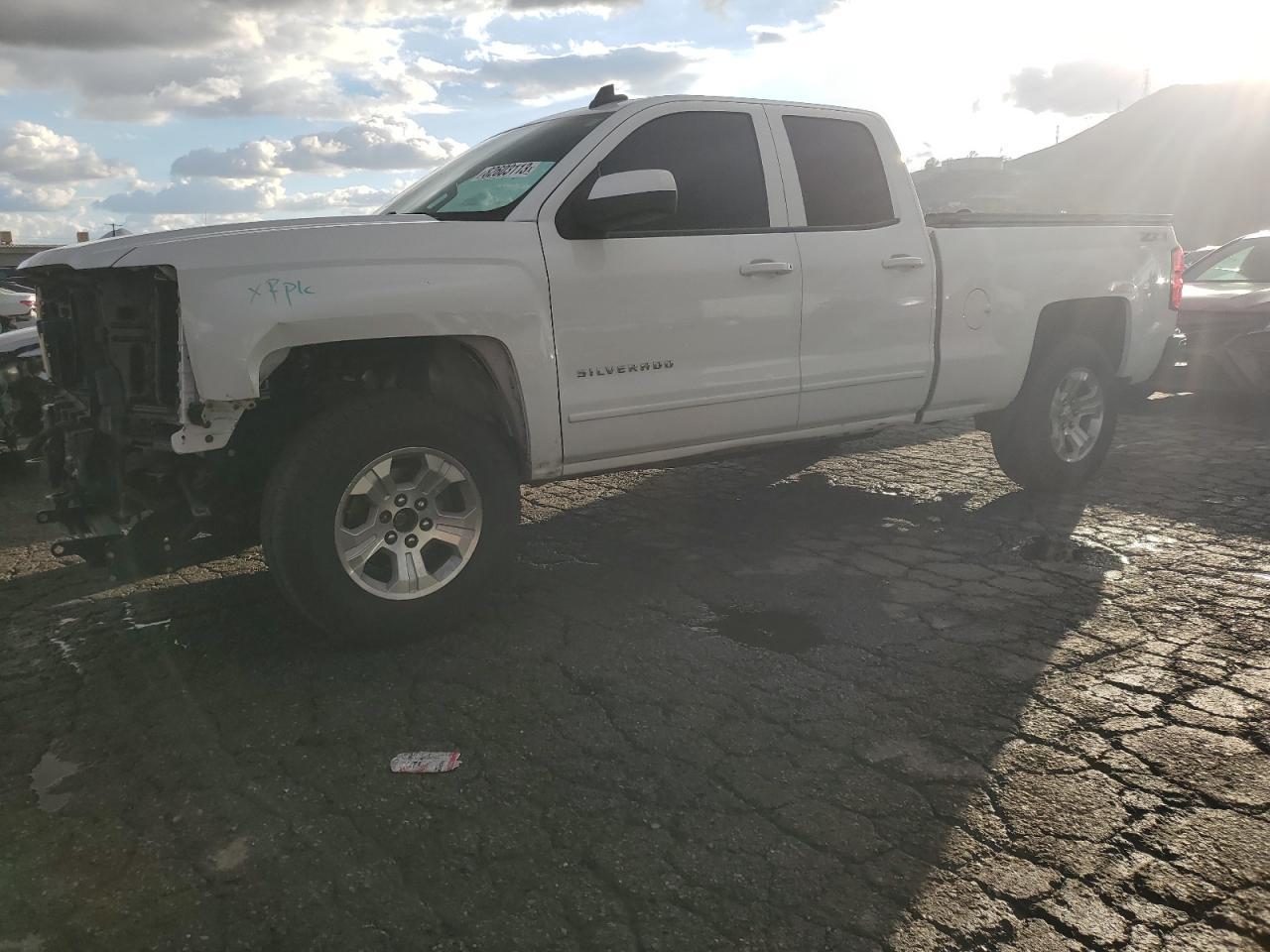 2015 CHEVROLET SILVERADO car image