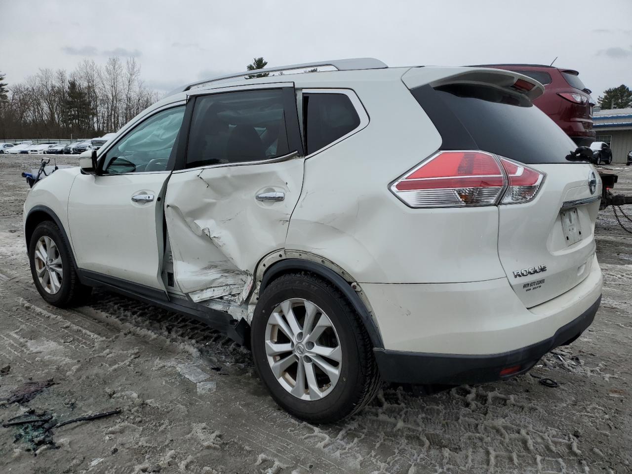 2015 NISSAN ROGUE S - Фото 2