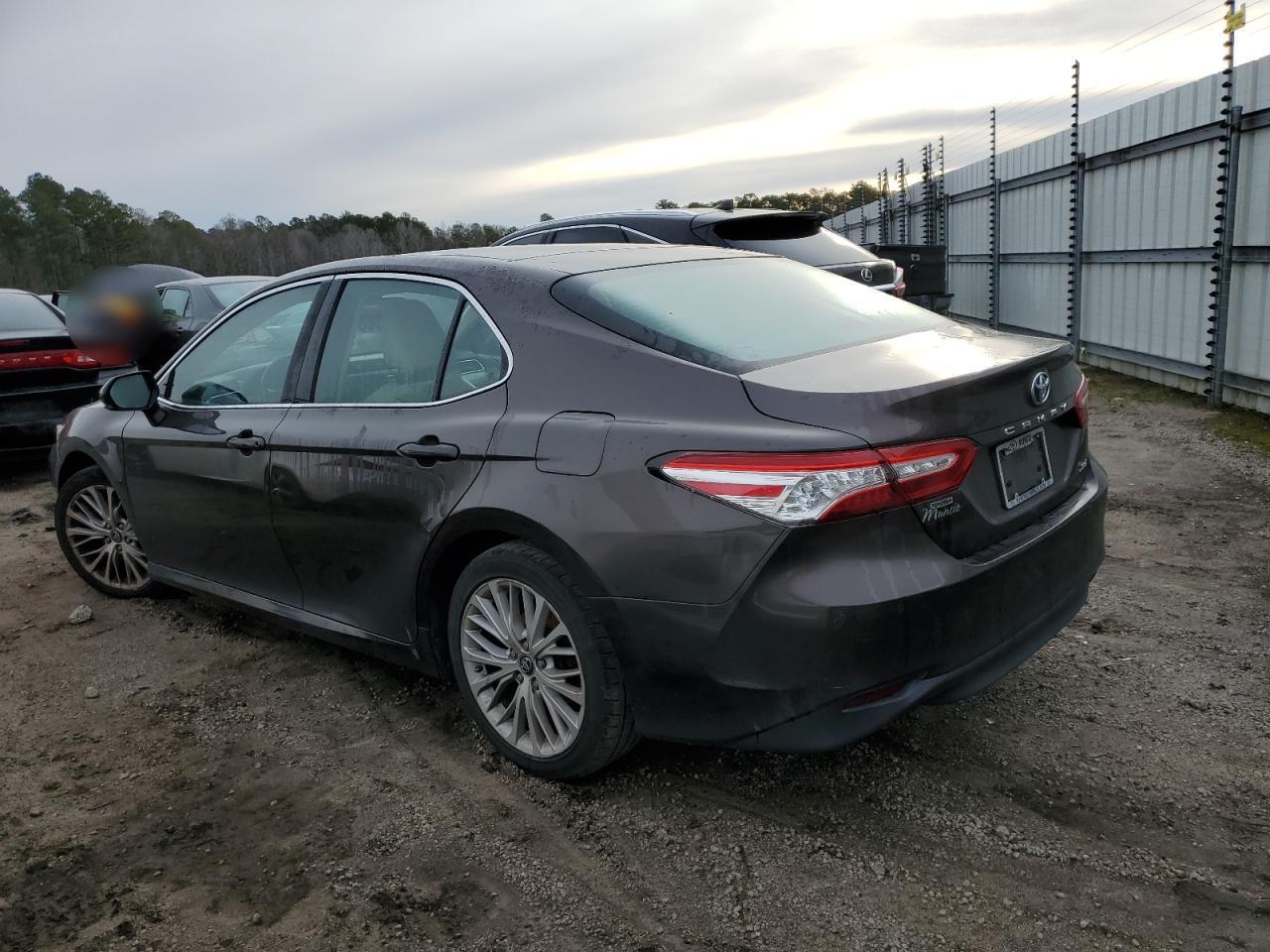 2018 TOYOTA CAMRY L - Image 2