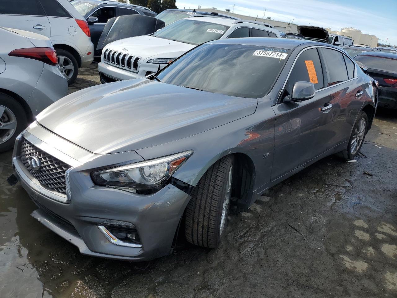 2018 INFINITI Q50 LUXE