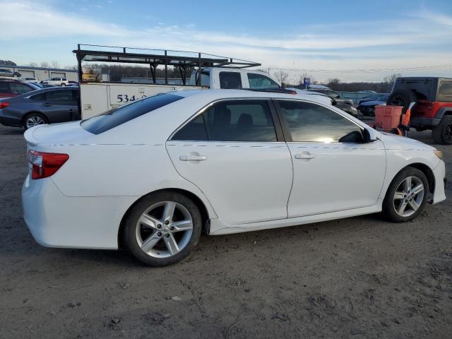 2012 Toyota Camry Base - Фото 3