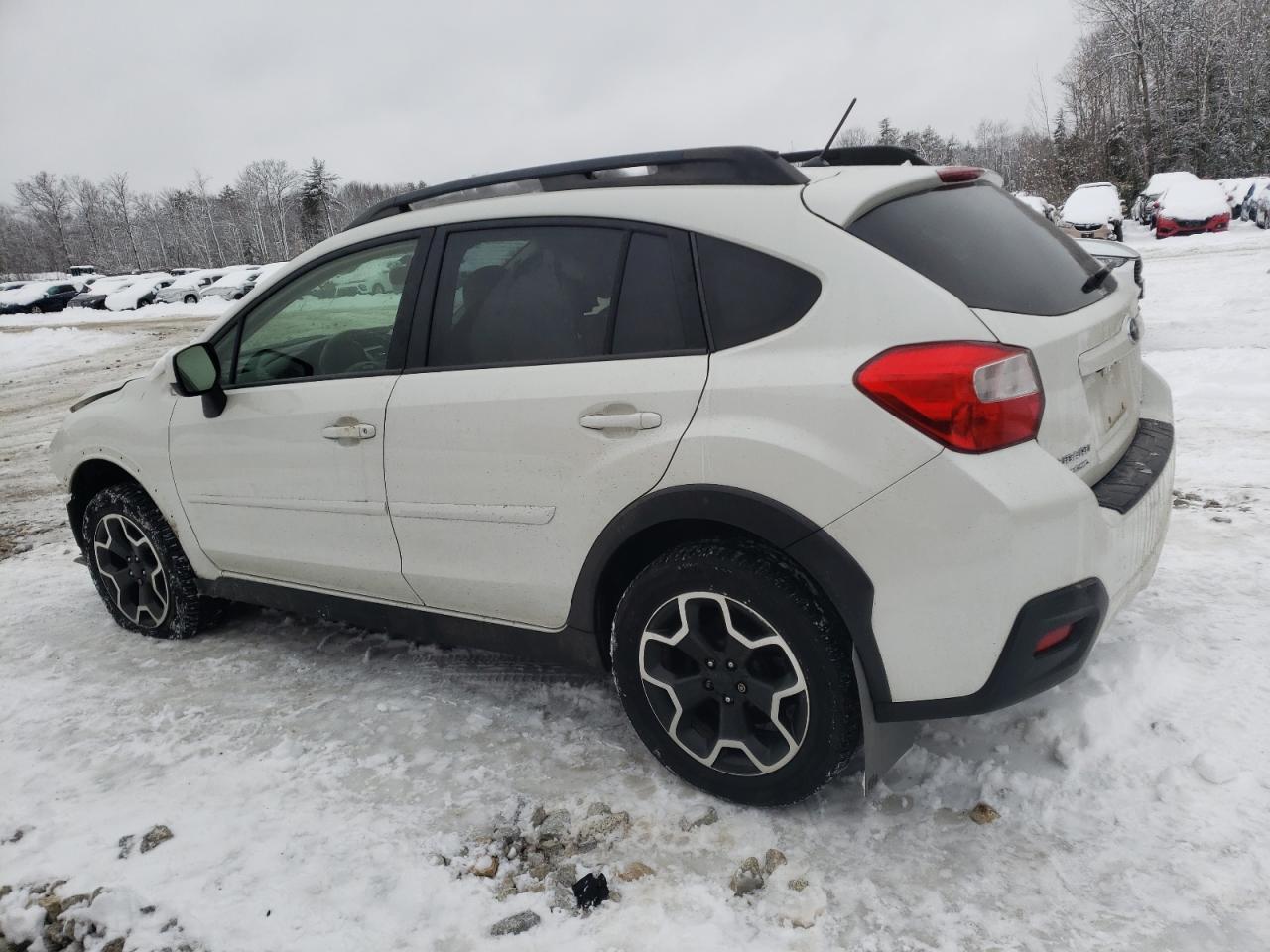 2014 SUBARU XV CROSSTR - Image 2
