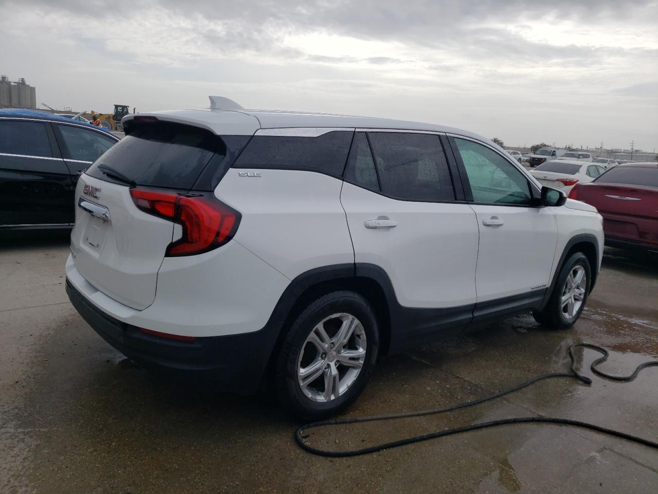 2019 GMC TERRAIN SL - Image 3