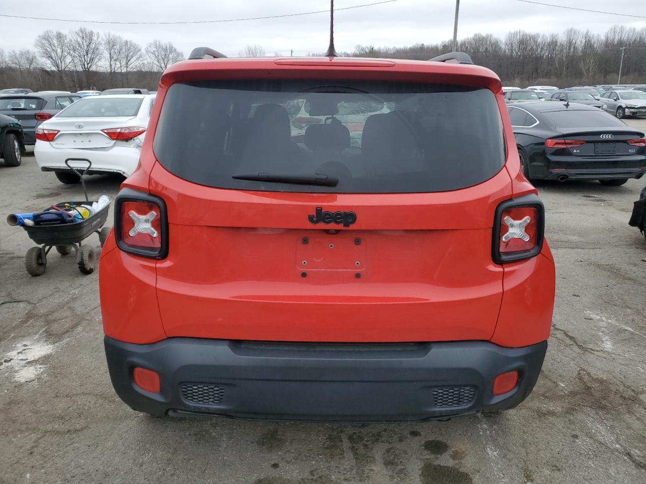 2017 JEEP RENEGADE L - Фото 6